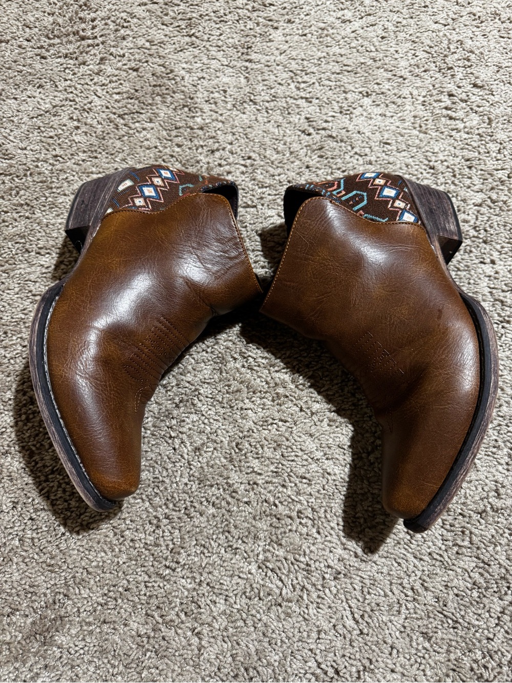 Roper Brown Embroidered Heel Ankle Booties 9.5 - Picture 7 of 9